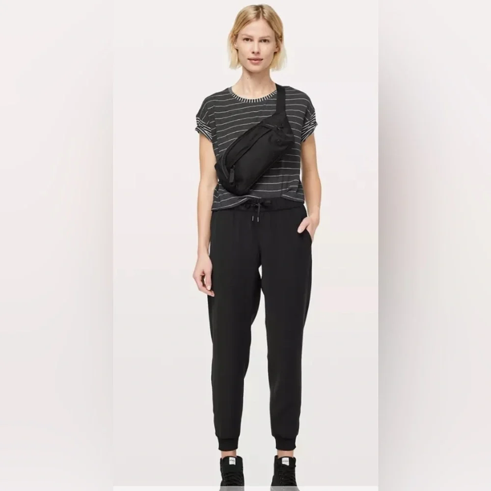 Lululemon Cates Tee Short Serve Stripe Heathered Black White size 6